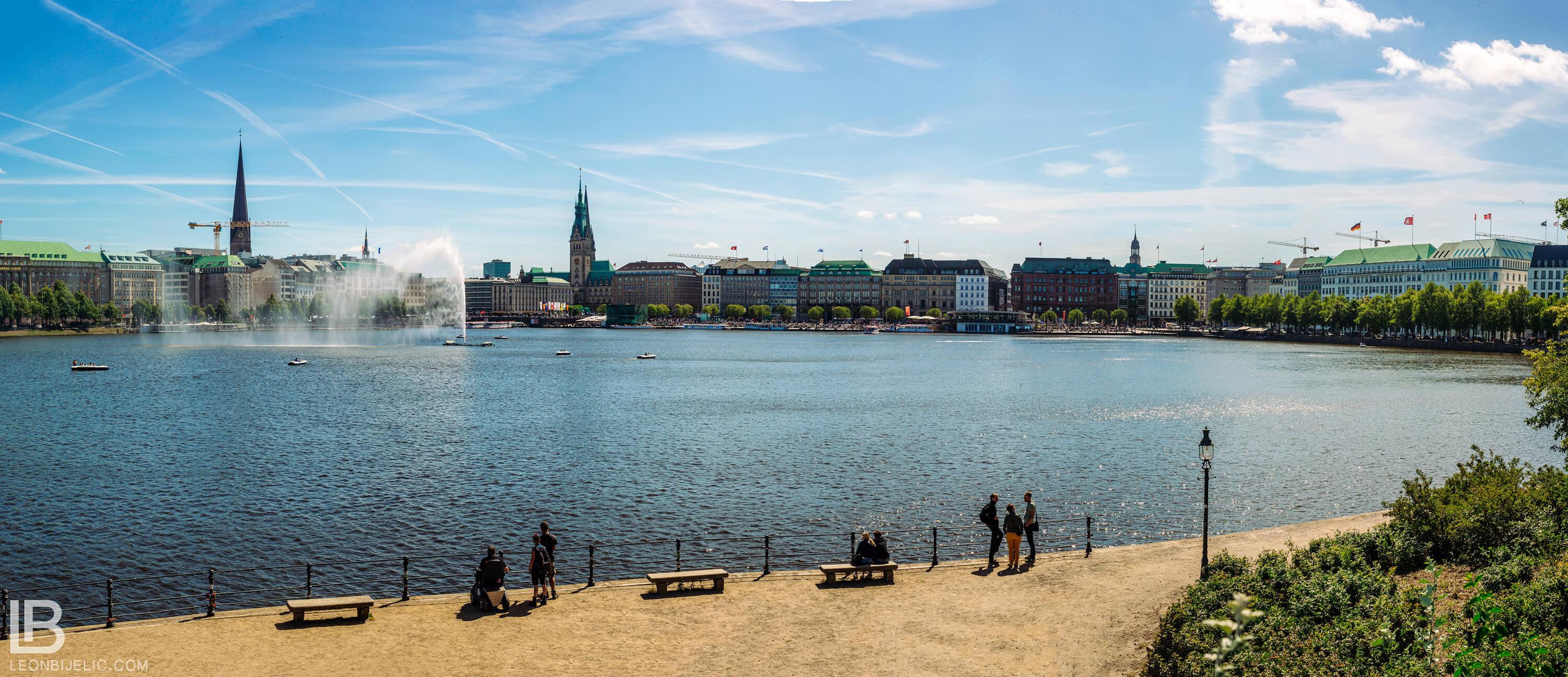 HAMBURG CITY PHOTO SAFARI / BY LEON BIJELIC / FAIRMONT HOTELS