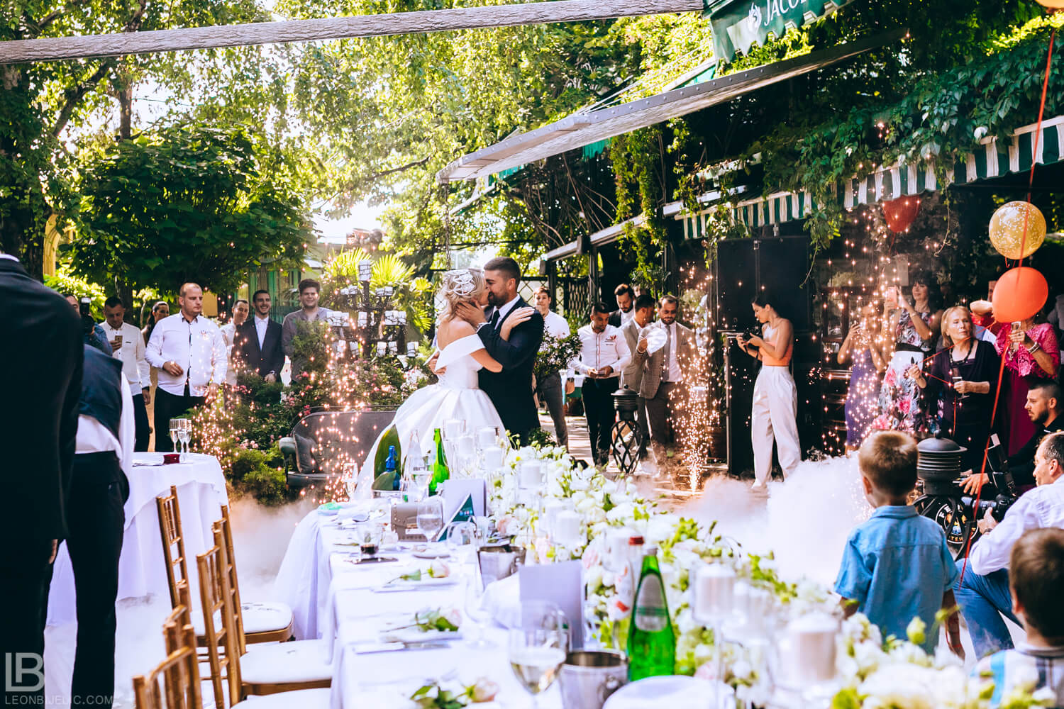 WEDDING BELGRADE - TIJANA I MARKO - LEON BIJELIC PHOTOGRAPHY PHOTOGRAPHER - SERBIA - SRBIJA - BEOGRAD - RESTORAN RESTAURANT FRANS FRANŠ - VENCANJE - BEOGRAD - FIRST DANCE - FOTOGRAF